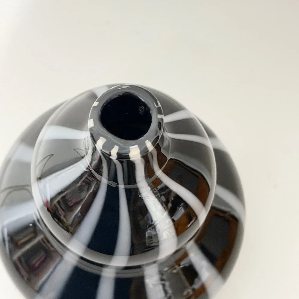 Unbranded hand blown
